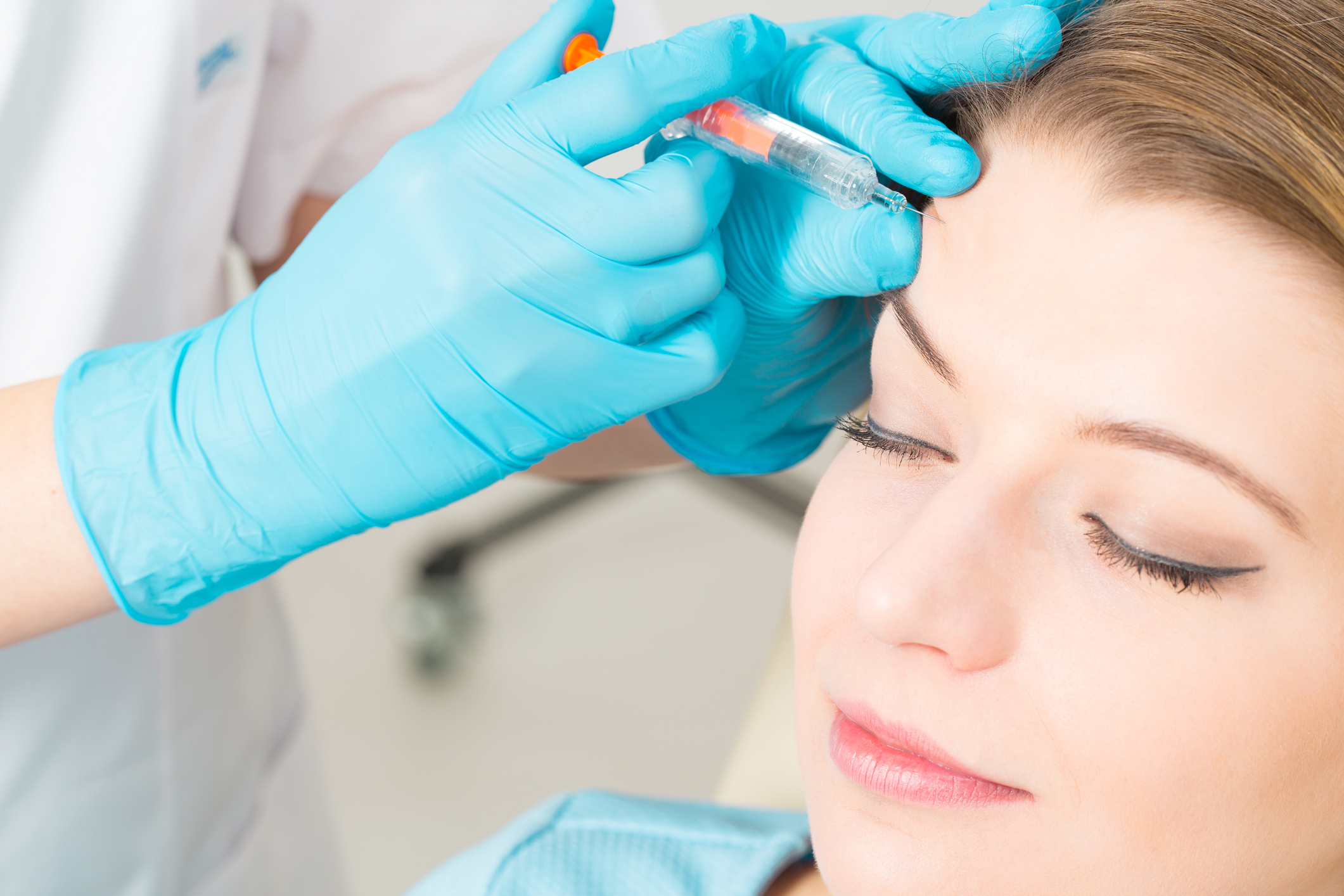 botox woman fillers spa facial young treatment syringe